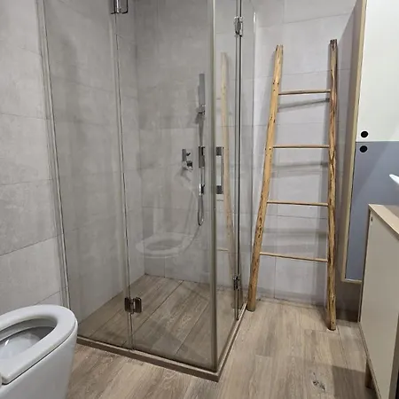 Piso Leon Apartment Albacete